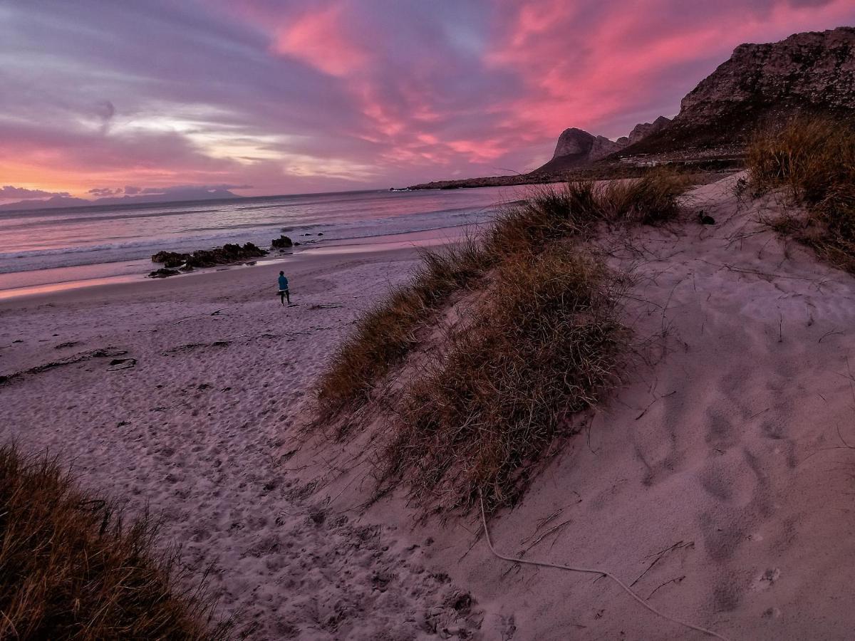 Beachcomber Overnight Stay Pringle Bay - Not Self-Catering Buitenkant foto
